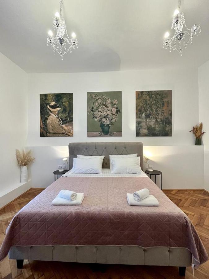 Lux Apartmans Apartment Pula Exterior photo